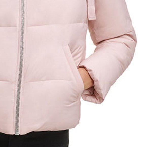 💙HP💙 Levi's Microfiber Heavyweight Puffer Jacket - Picture 4 of 16